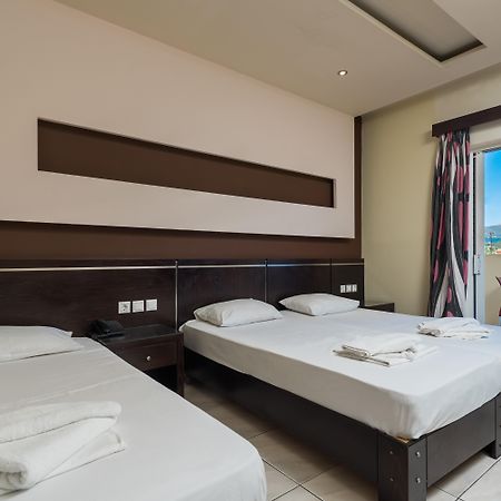 Canadian Hotel Лаганас Экстерьер фото